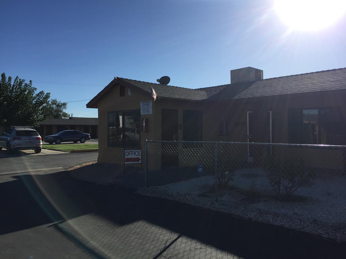 Black Horse Motel Apple Valley Εξωτερικό φωτογραφία