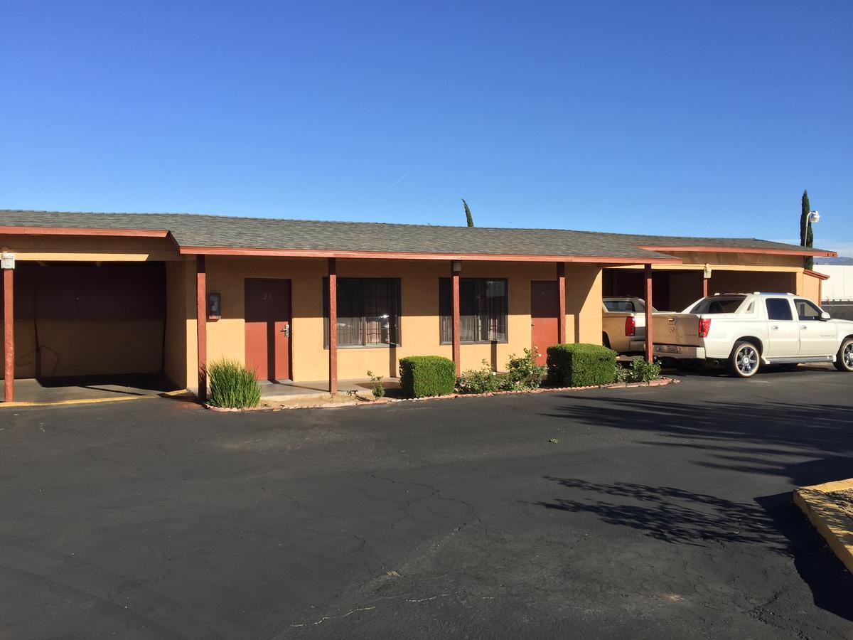 Black Horse Motel Apple Valley Εξωτερικό φωτογραφία